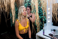 Desfile de bikinis Black Skimmer Swimwear presentado por Vanesa Borghi en Sunset Laguna