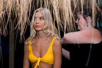 Desfile de bikinis Black Skimmer Swimwear presentado por Vanesa Borghi en Sunset Laguna